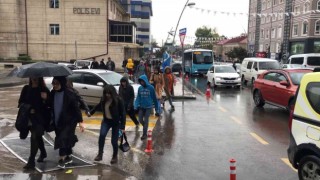 Erzurumda sağanak yağış etkili oldu