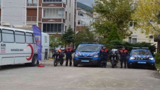 Esenköyde jandarmadan kan bağışı kampanyasına tam destek