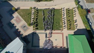 Eskişehirde bin öğrencinin katılımıyla İklim Krizine Dur oyunu oynandı