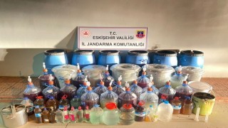 Eskişehirde kaçak içki imal eden şüpheli yakalandı