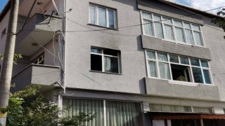 Evde çıkan yangında 17 yaşındaki genç kız hayatını kaybetti
