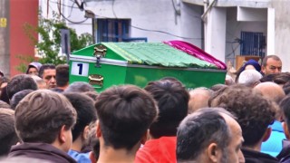 Evde çıkan yangında ölen genç kız toprağa verildi