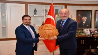 Fransız belediye başkanının Vakfıkebir ekmeği şaşkınlığı