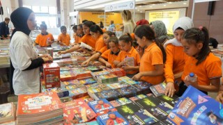 Gaziantepliler sevdikleri kitap ve yazarlarla buluşuyor