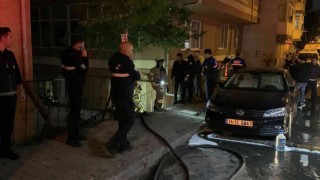 Gaziosmanpaşada 4 katlı binada korkutan yangın: 4 kişi dumandan etkilendi