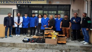 Geri dönüşüme katkı sağlayan okula hediye