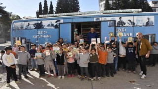 Gezici kütüphane öğrenciler ile buluşuyor