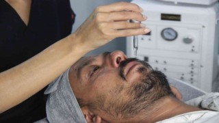 Güzellik yarışında erkekler kadınları solladı
