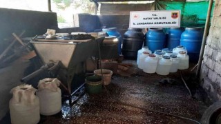 Hatayda 1 ton 450 kilogram sahte içki ele geçirildi