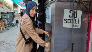 Hayır dua almak için 15 yıldır soğuk su dağıtıyor