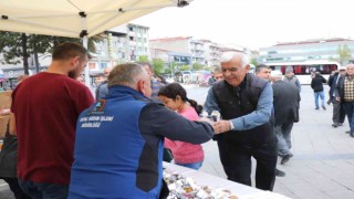Hem kulaklar hem ağızlar tatlandı