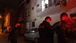 Husumetlisini balkonda görünce kurşun yağdırdı, 2 kişi yaralandı