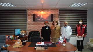 İhtiyaç sahibi anne ve bebeklerini mutlu ettiler