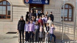 İlkokul öğrencileri polis merkezinde ağırlandı