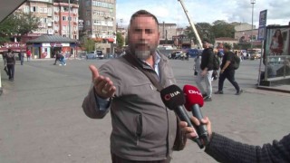 İstanbulda yolcu seçen taksici gazetecilere küfür etti