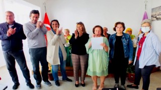 İzmir Yerel Tohum Derneğinde Selma Ay güven tazeledi