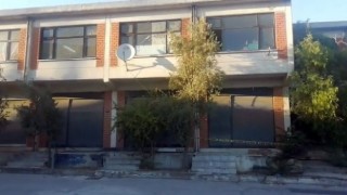 İzmirde bir kadın, iş yerinde başından vurulmuş halde bulundu