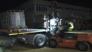 İzmirde ele geçirilen 1 milyon litre karışımlı akaryakıt, imha edilmek üzere taşınıyor