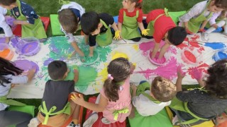 İzmirin ilk “akademik” anaokulu açıldı