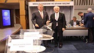 İZTO, Mahmut Özgenerle “devam” dedi