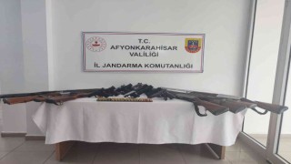 Jandarma eğlencelerde havaya ateş açan magandaları affetmedi