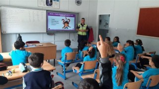 Jandarma trafik timlerinden öğrencilere seminer