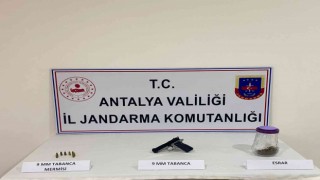 Jandarmadan uyuşturucu baskını