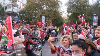 Kadıköyde 29 Ekim coşkusu Cumhuriyet Yürüyüşüyle kutlandı