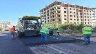 Kahramankazan Belediyesi asfalt çalışmalarına devam ediyor