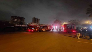 Kartalda korkutan yangın: Kafe alev alev yandı