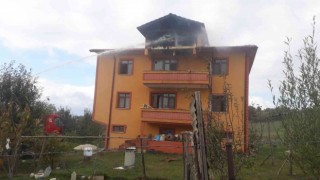 Kastamonuda 3 katlı binada korkutan yangın