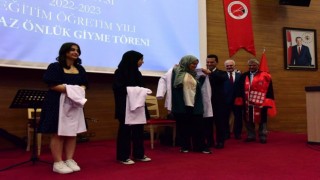 Kastamonuda Tıp Fakültesi öğrencileri beyaz önlüklerini giydi