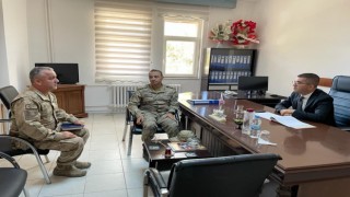Kaymakam Daştan, jandarma ile bir araya geldi