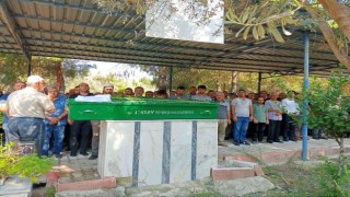 Kaza kurbanı üniversiteli Melisa son yolculuğuna uğurlandı