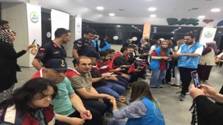 Keçiören Belediyesi engelli bireyleri Mersin kampına götürdü