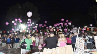 Kemerde balonlar meme kanseri farkındalığı için uçtu