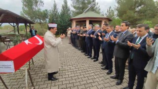 Kıbrıs Gazisi Erdoğan toprağa verildi