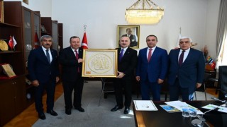 Kilis heyeti Bakan Karaismailoğlu ile bir araya geldi