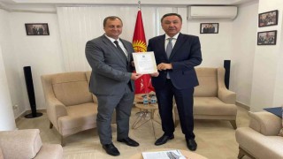 Kırgız Cumhuriyetinden Başkan Ustaya teşekkür belgesi