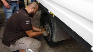Kış gelmeden ‘kışlık lastik mesaisi başladı