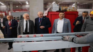 Kızılay Genel Başkanı Kınık, Türk Kızılay Malatya Merkez Üssünde incelemelerde bulundu