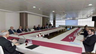 KMÜ Rektörü Prof. Dr. Hüseyin Karaman, dekan ve müdürlerle bir araya geldi