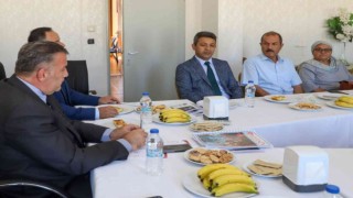 Koca: Eğitim gönülden yapılan bir iştir