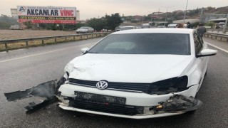 Kontrolden çıkan otomobil bariyerlere çarptı: 1 yaralı