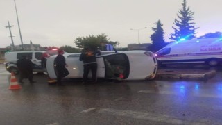 Kontrolden çıkan otomobil takla attı: 2 yaralı