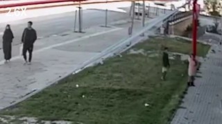 Küçük çocukların bayrak sevgisi duygulandırdı