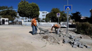Kuşadası Belediyesi altyapı çalışmalarını sürdürüyor
