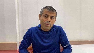 Maden faciasından etkilenen esnaf çiğköfteden madenci silüeti yaptı