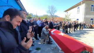 Maden şehidi Yasin Çelik gözyaşları içerisinde toprağa verildi