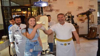 Makedonyalı öğrencilere dondurma şov